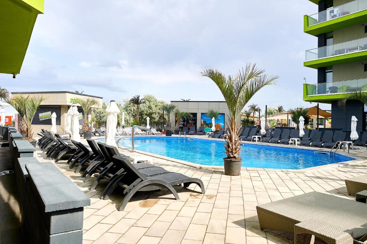 Sunrise King Studio Spa N Pool Beach Resort Navodari Exterior photo